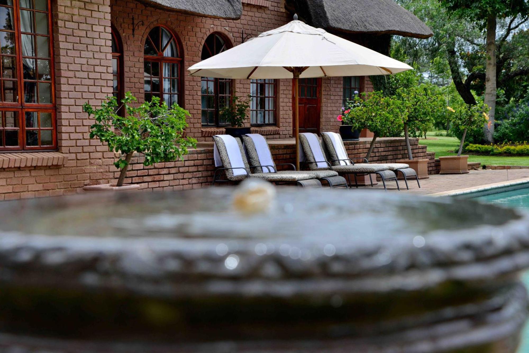 Owls Loft Guest House Midrand Bagian luar foto