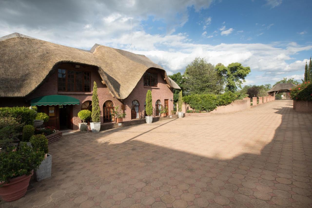 Owls Loft Guest House Midrand Bagian luar foto