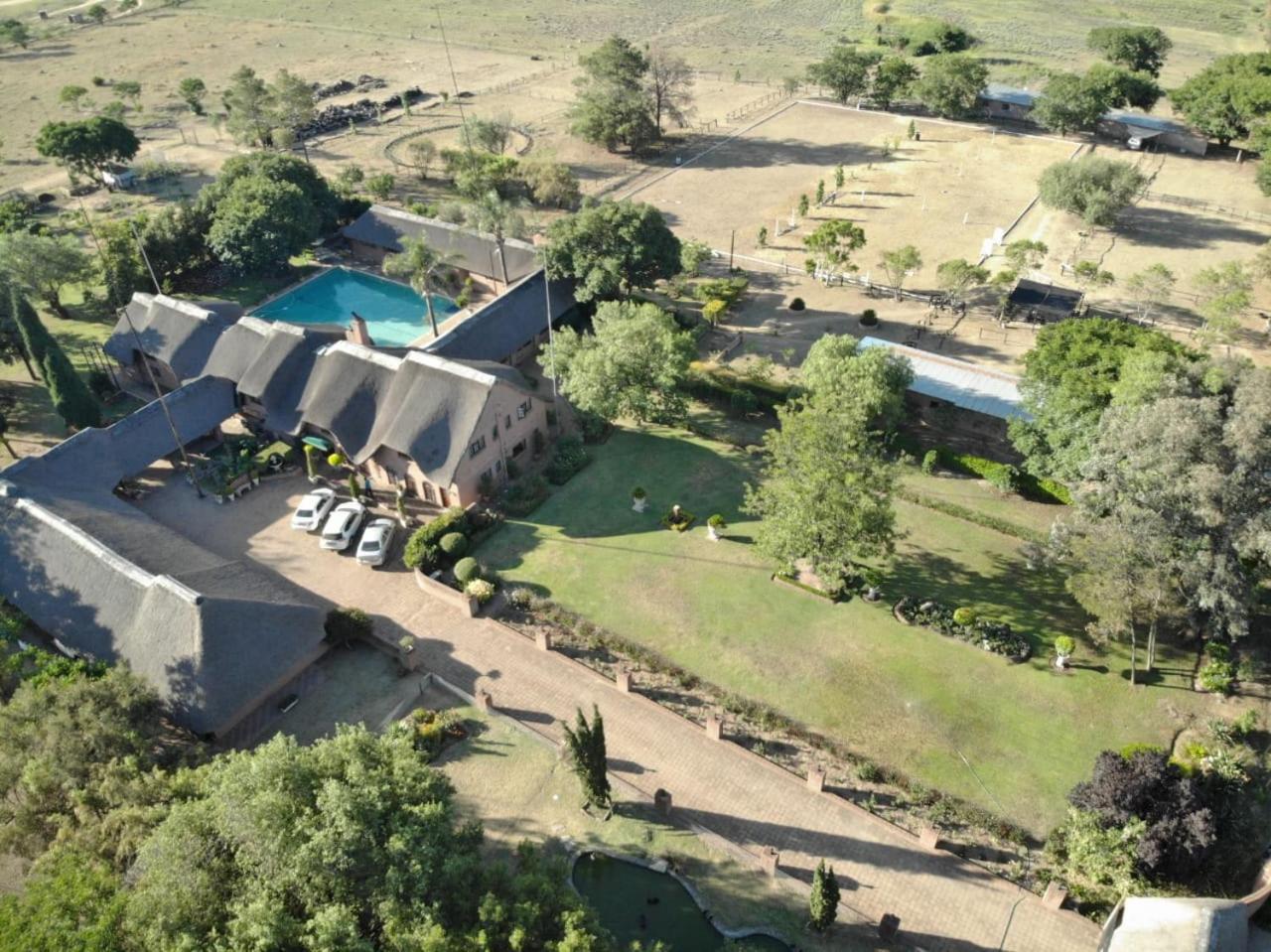 Owls Loft Guest House Midrand Bagian luar foto